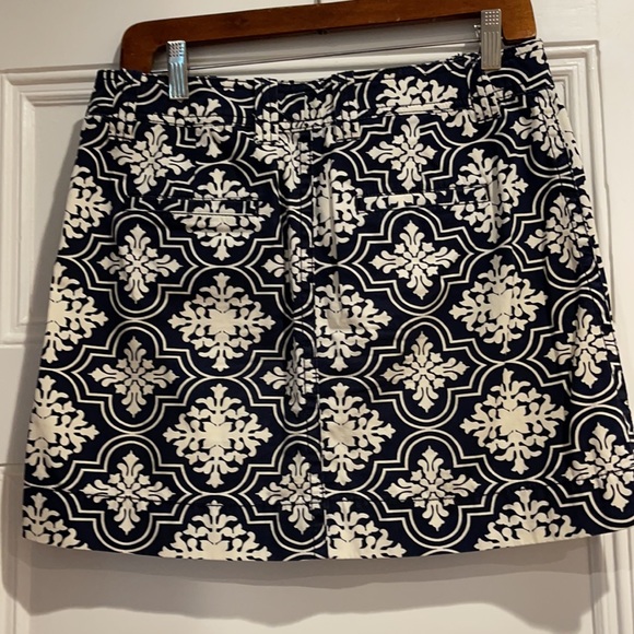 J.Crew Navy blue button down mini skirt size 4 - Picture 4 of 5